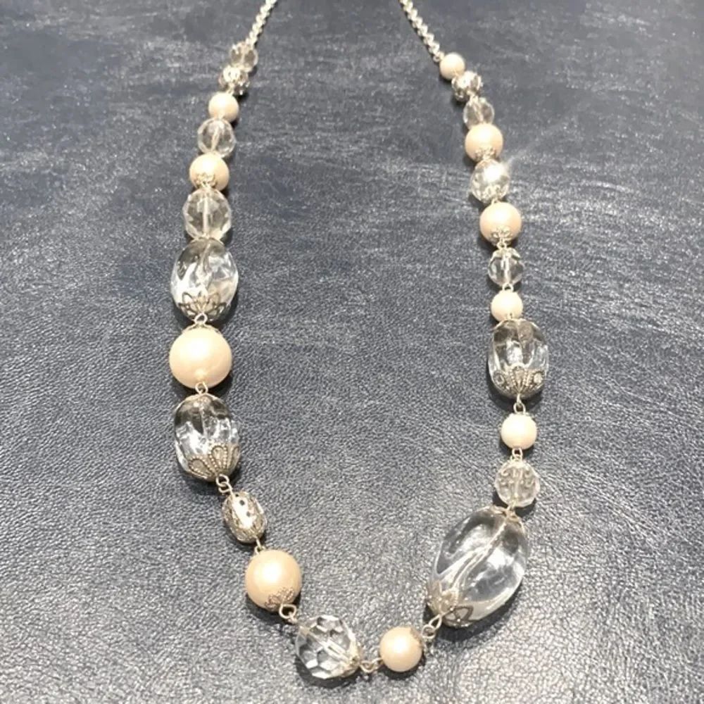 Chico’s Faux Pearl & Clear Resin Beaded Necklace